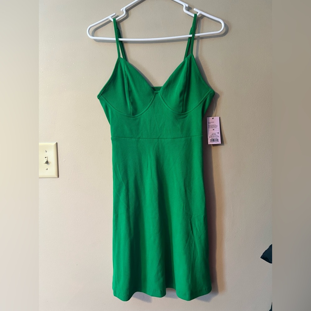 Wild Fable NWT sz M green ribbed knit skater dress adjustable straps.